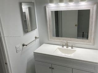 1+1 Condo — 2251 NW 48th Ter APT 215, Fort Lauderdale, 33313