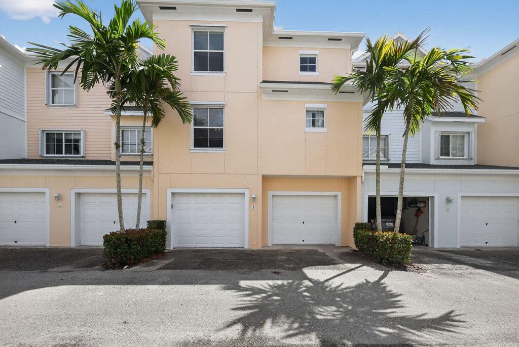 3-bedroom Single-Family Home — 156 Aragon Way