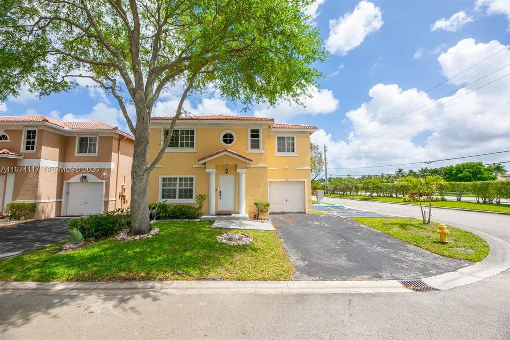 3-bedroom Single-Family Home — 10 NW 110th Ave