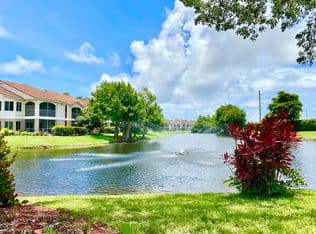 2+1 Condo — 815 W Boynton Beach Boulevard #16-201, Boynton Beach, 33426