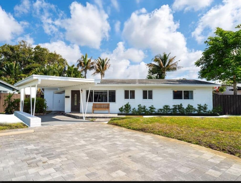 3-bedroom Single-Family Home — 501 NE 28th Street