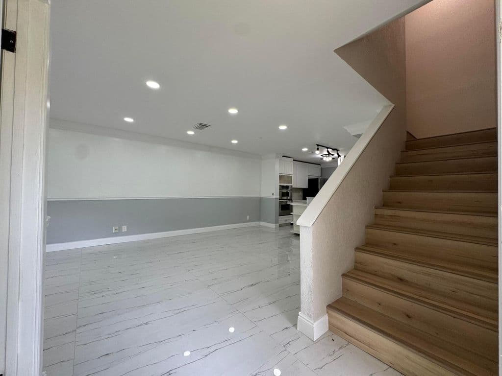 2-bedroom Property — 613 NW 47TH Street