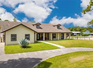 4-bedroom Single-Family Home — 11448 59th St N, West Palm Beach, 33411