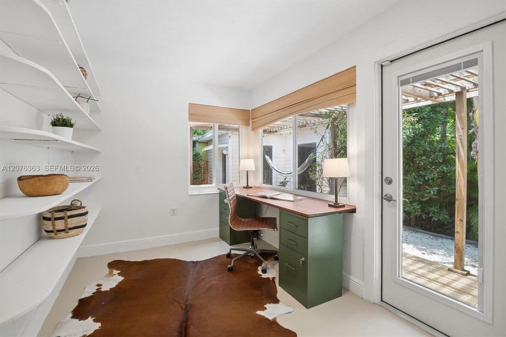 2-bedroom Single-Family Home — 8230 NE 1st Pl