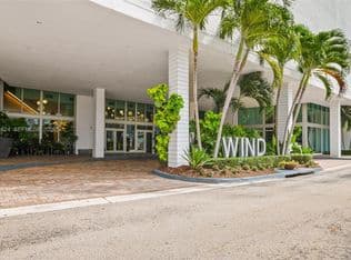 2+1 Condo — 350 S Miami Ave APT 1805, Miami, 33130
