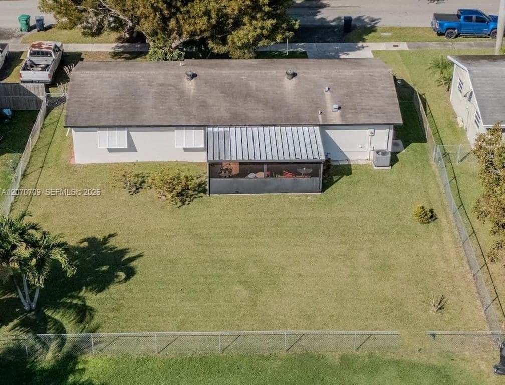 3+1 Müstakil ev — 18225 SW 94th Ave