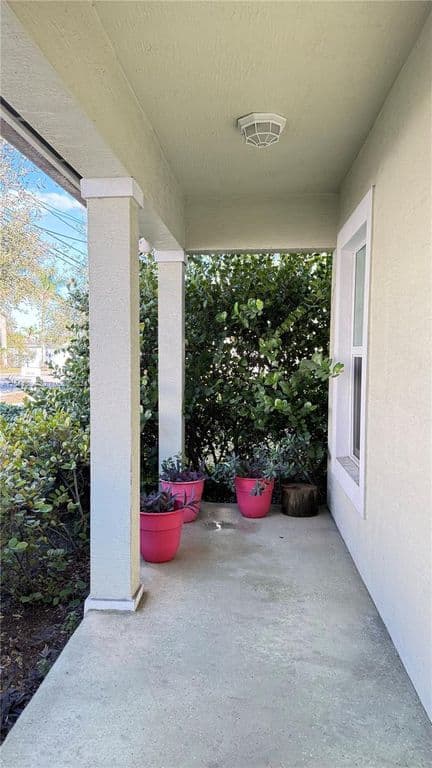 3-bedroom Single-Family Home — 1018 Foster Rd