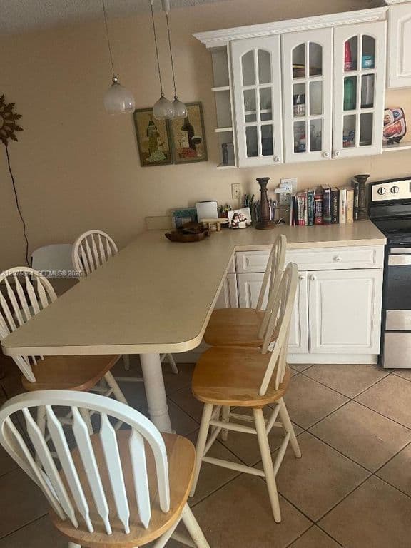 1-bedroom Condo — 9400 Sunrise Lakes Blvd APT 105