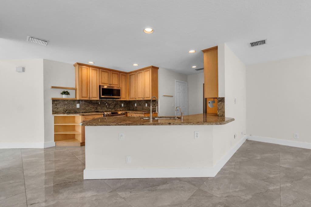 3-bedroom Single-Family Home — 23330 Torre Circle