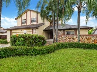 4+1 Müstakil ev — 15615 SW 54th Street, Miami, 33185