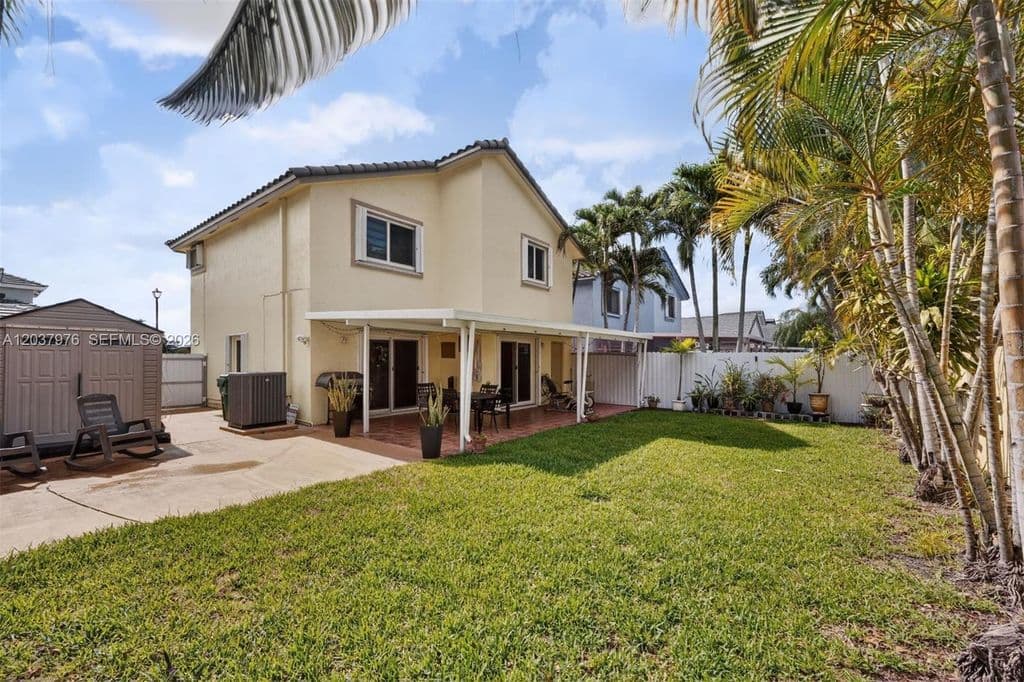 3-bedroom Single-Family Home — 18536 NW 56th Pl
