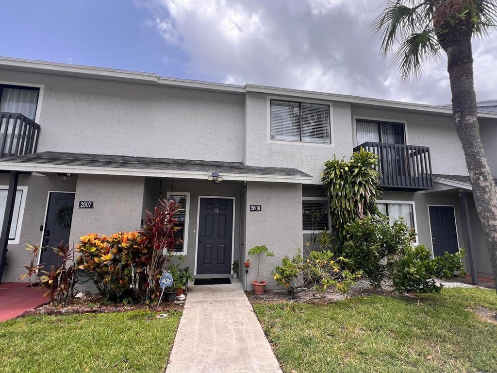 2-bedroom Property — 2606 CANALSIDE Drive
