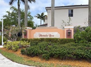 4+1 Townhouse — 2281 NE 42nd Ave, Homestead, 33033