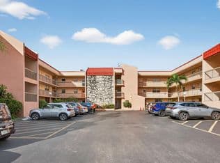 2+1 Condo — 3050 Holiday Springs Boulevard #108, Margate, 33063