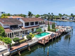 5-bedroom Single-Family Home — 3110 NE 47th Street, Fort Lauderdale, 33308