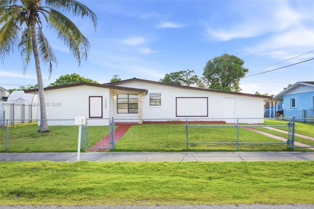 3-bedroom Single-Family Home — 17360 SW 121st Ave