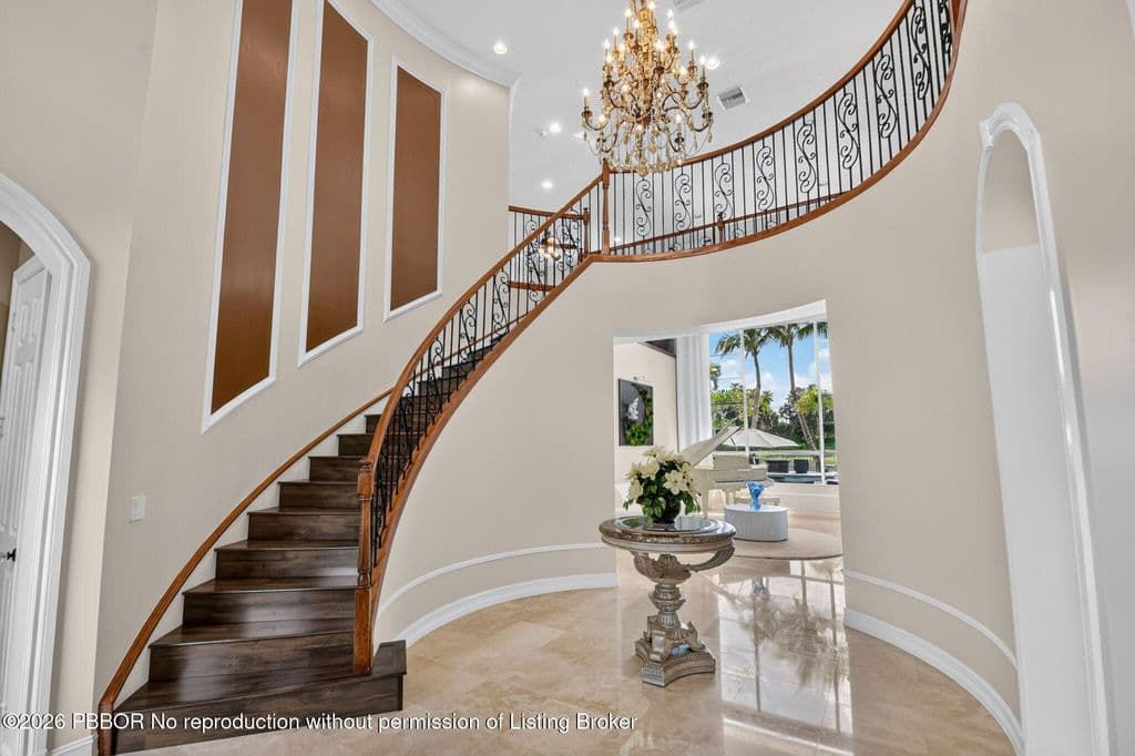 5+1 Müstakil ev — 718 Edgebrook Ln