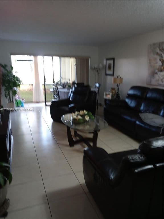 2+1 Condo — 10253 NW 9th Street Cir #1026