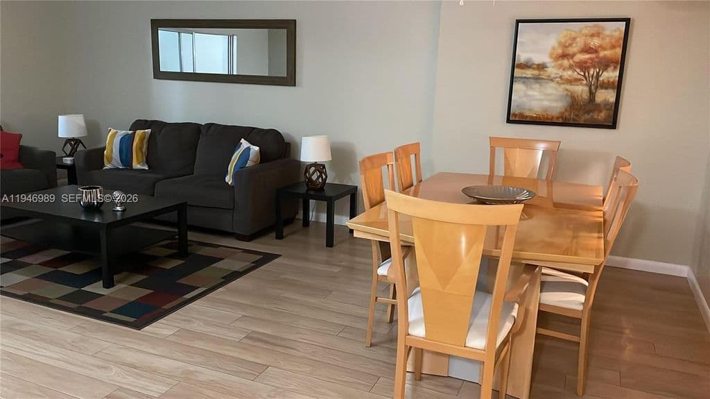 2-bedroom Condo — 121 SE 3rd Ave APT 201
