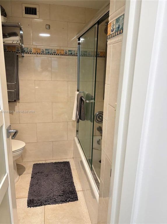 1-bedroom Condo — 2100 Sans Souci Blvd #A1409
