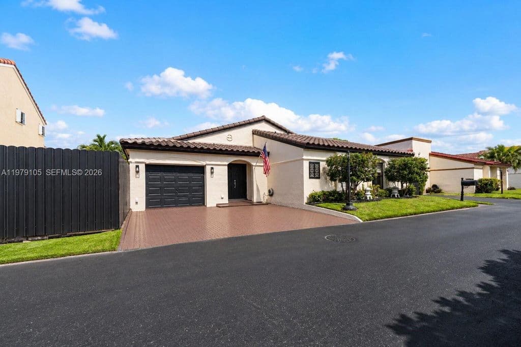 3-bedroom Single-Family Home — 536 SW 88th Ct