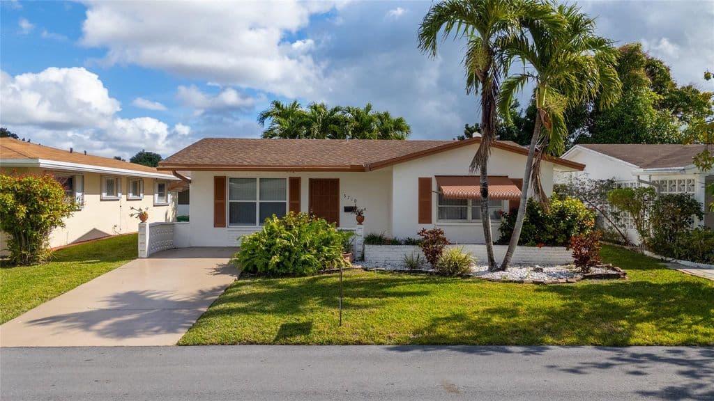 2-bedroom Single-Family Home — 5710 NW 68th Terrace