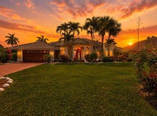 4-bedroom Single-Family Home — 19236 BAY LEAF Court, Boca Raton, 33498