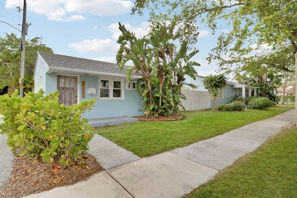 3+1 Müstakil ev — 3619 Spruce Avenue