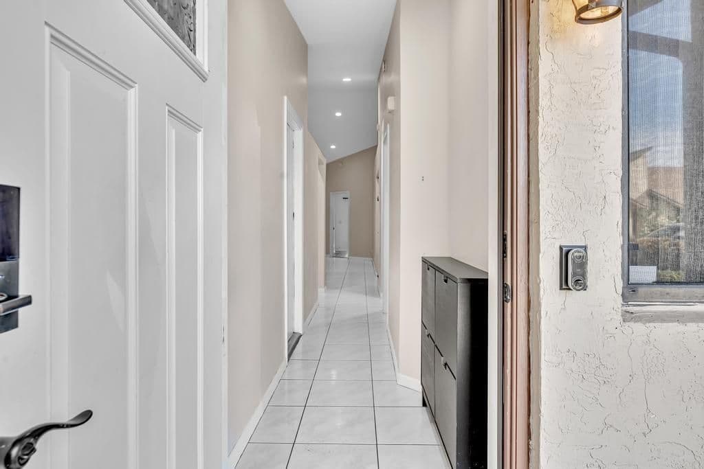 2+1 Müstakil ev — 11137 NW 38TH Place