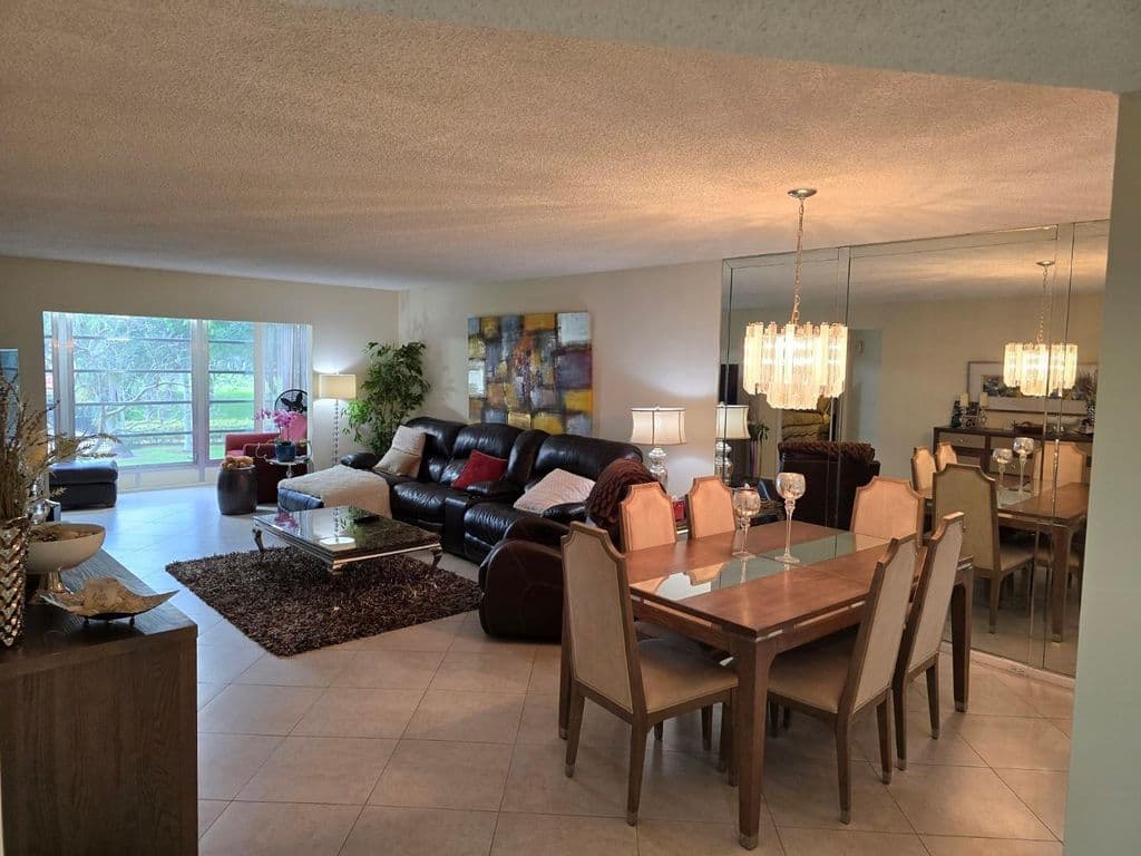 2-bedroom Condo — 1501 CAYMAN Way #K2