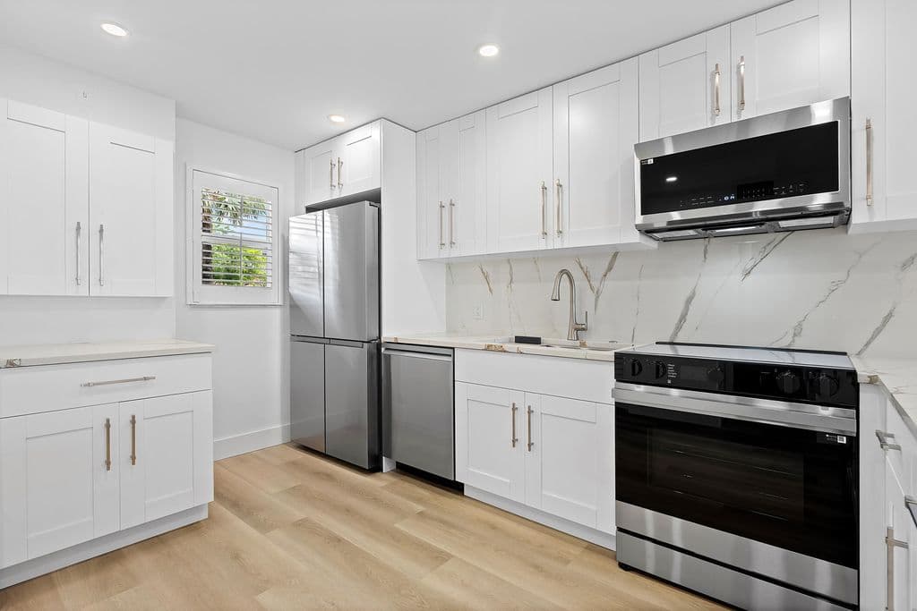 2+1 Condo — 750 NE Spanish River Boulevard #1090