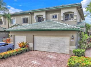 3+1 Condo — 7921 Exeter Blvd E #202, Tamarac, 33321