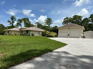 3-bedroom Single-Family Home — 16193 72nd Road N, Loxahatchee, 33470