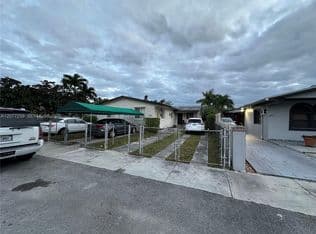 5-bedroom Property — 1838 NW 18th St, Miami, 33125