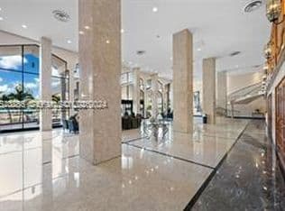 1-bedroom Condo — 5601 Collins Ave APT 1718, Miami Beach, 33140