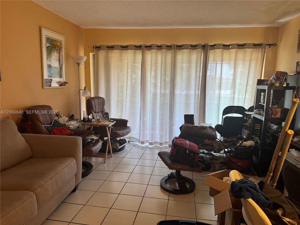 2+1 Condo — 8775 Park Blvd APT 123