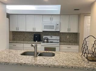 2-bedroom Condo — 450 Egret Circle #9203, Delray Beach, 33444