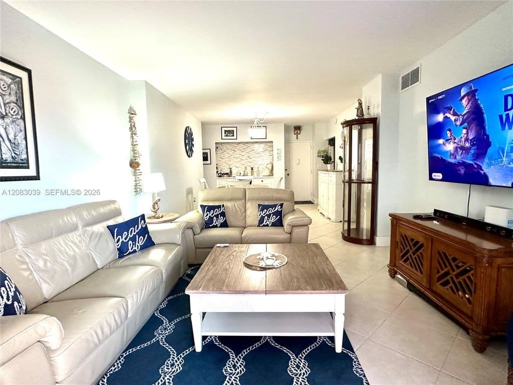 1+1 Condo — 1950 S Ocean Dr Suite 2C