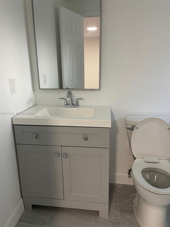 4-bedroom Single-Family Home — 5764 E 5th Ave