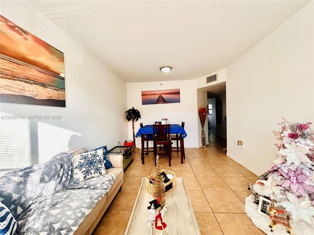 2-bedroom Condo — 22801 SW 88th Pl Unit 202