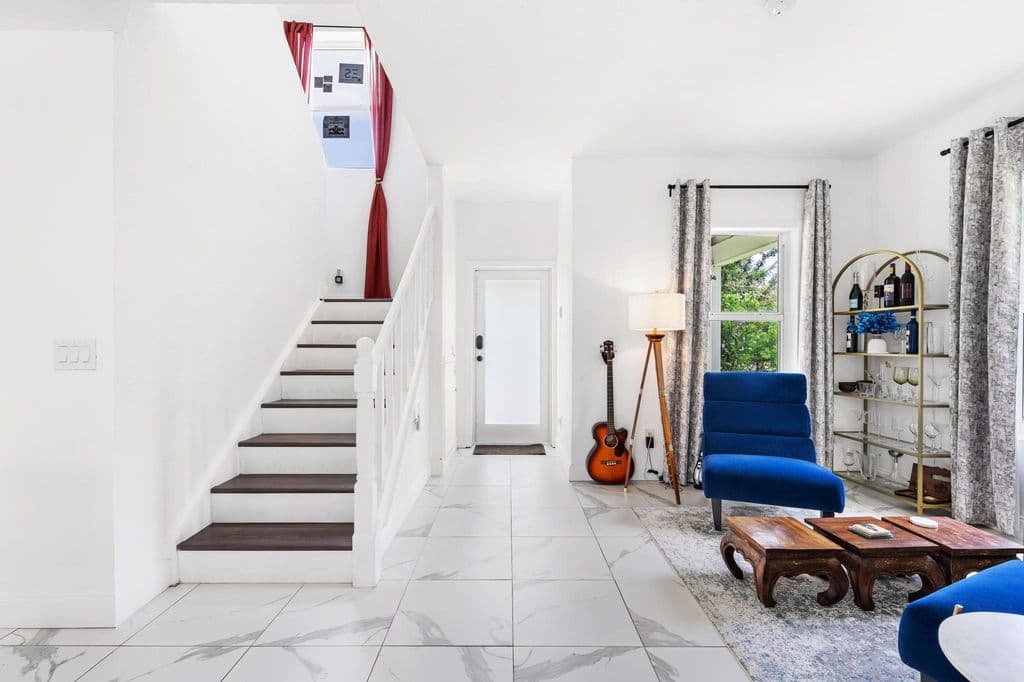 3-bedroom Single-Family Home — 16931 93rd Road N