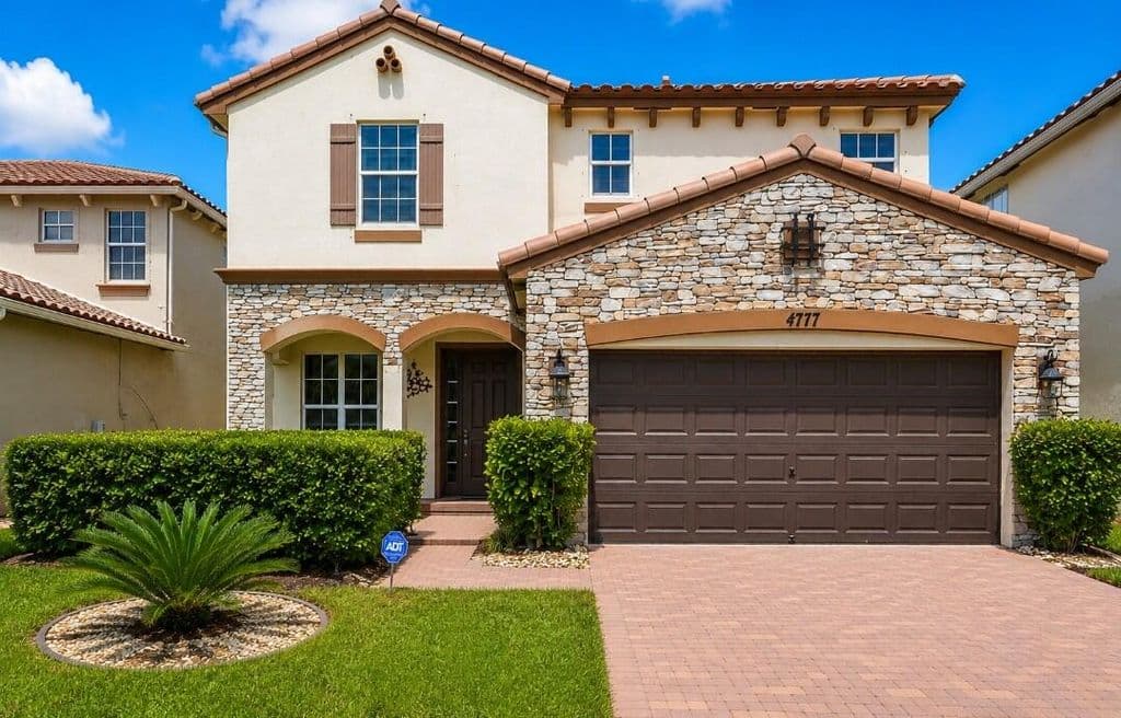 5-bedroom Single-Family Home — 4777 Capital Drive