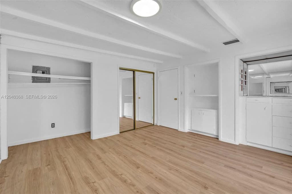 3-bedroom Single-Family Home — 5096 SW 28th Ter
