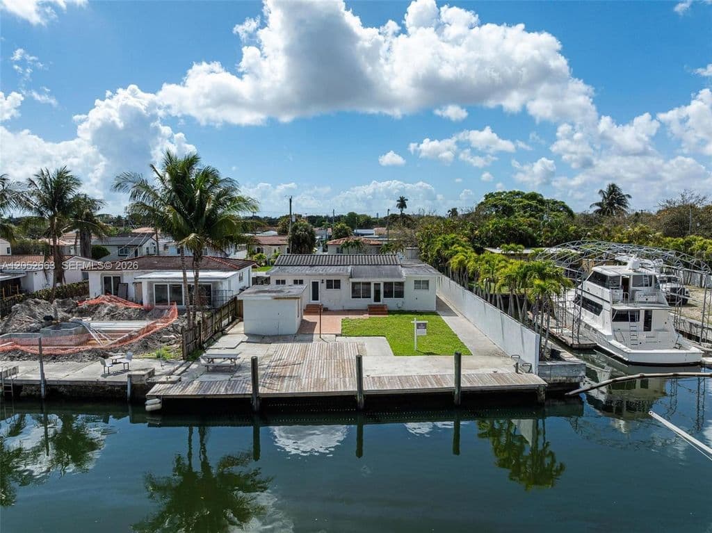 4-bedroom Single-Family Home — 3551 NW 20th St