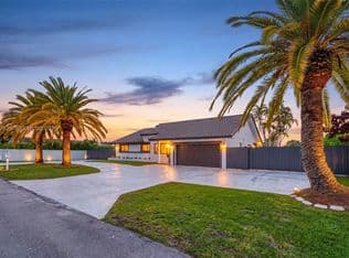 4+1 Müstakil ev — 28451 SW 164th Ave, Homestead, 33033