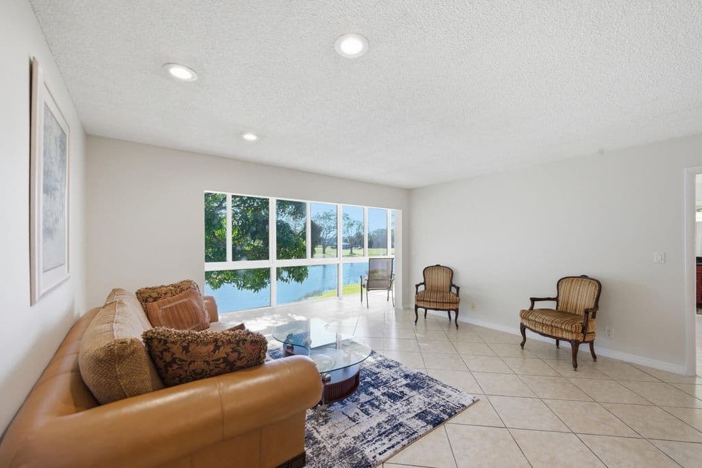 2-bedroom Condo — 129 Piedmont C