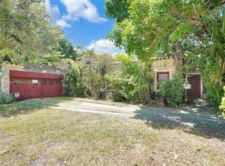 4-bedroom Single-Family Home — 8238 NE 9th Ave, Miami, 33138
