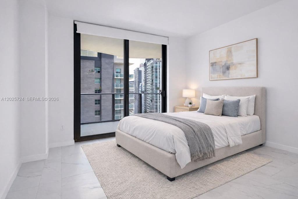 2+1 Condo — 1300 S Miami Ave Unit 3211