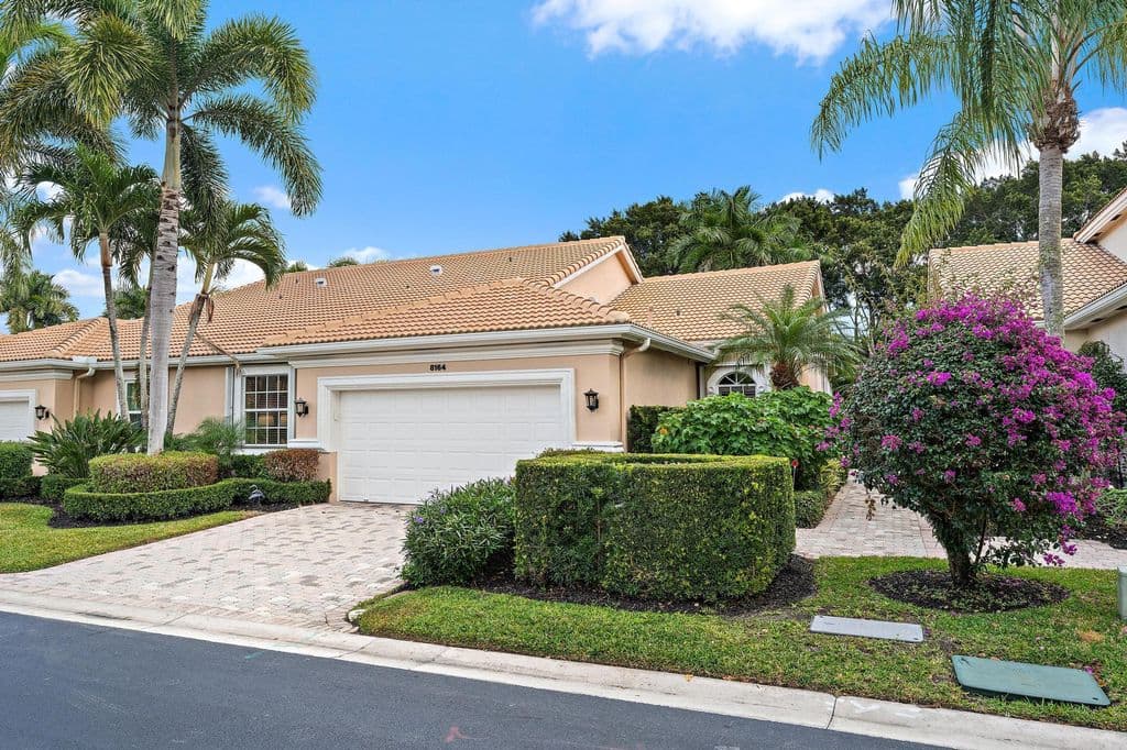3-bedroom Property — 8164 Sandpiper Way