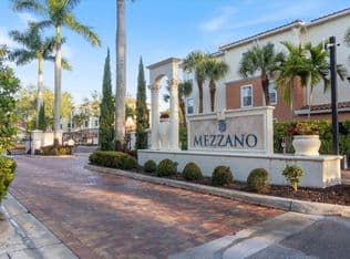 1-bedroom Condo — 9849 Baywinds Drive #8304, Royal Palm Beach, 33411